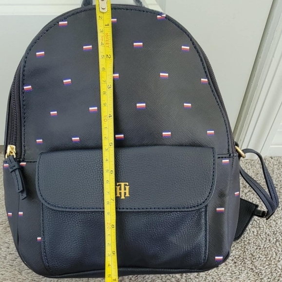 Tommy Hilfiger backpack (Brand New) - Picture 3 of 4